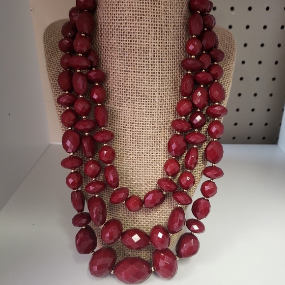 Acrylic bead necklace - Picture 1 of 1